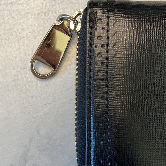 Cole Haan  Vintage  Wallet  Clutch Black soft Saffiano  Beautiful Lacy edges EUC - Picture 11 of 16